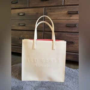 Ted Baker London The Icon Tote Bag In Cream/Ivory/Coral Interior
